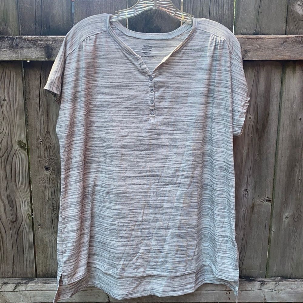 Secret Treasures longe top sz. L